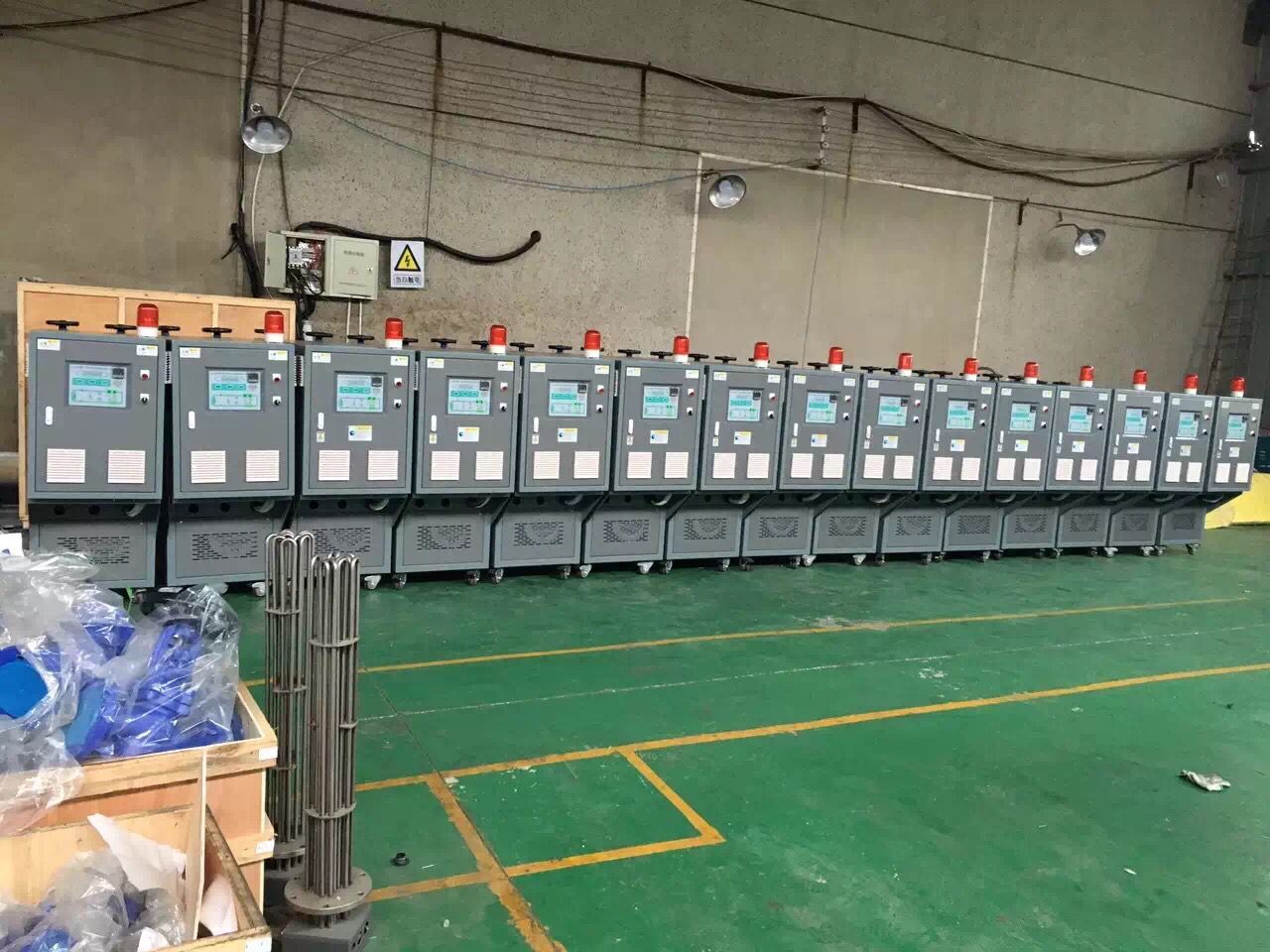 贛州汽車頂棚PU板材液壓導(dǎo)熱油加熱器技術(shù)解析與應(yīng)用展望